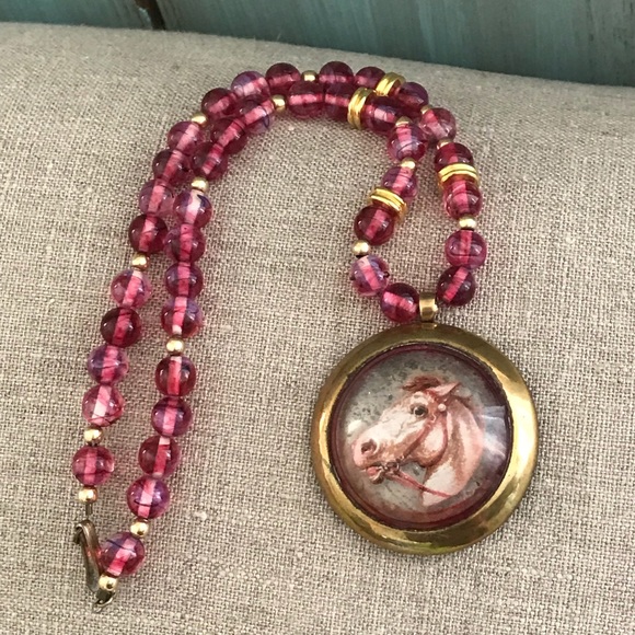 🐴 GIFTED🐴 - Picture 1 of 6